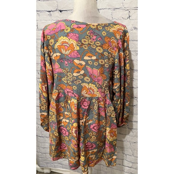 RusttyDustty Boho Floral Long Sleeve Button Front Shorts Romper Size 0XL - Picture 5 of 9